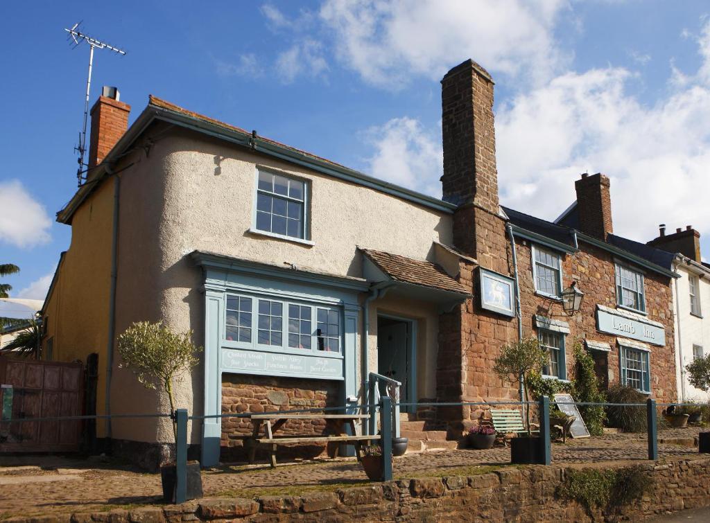 The Lamb Inn Crediton Bagian luar foto