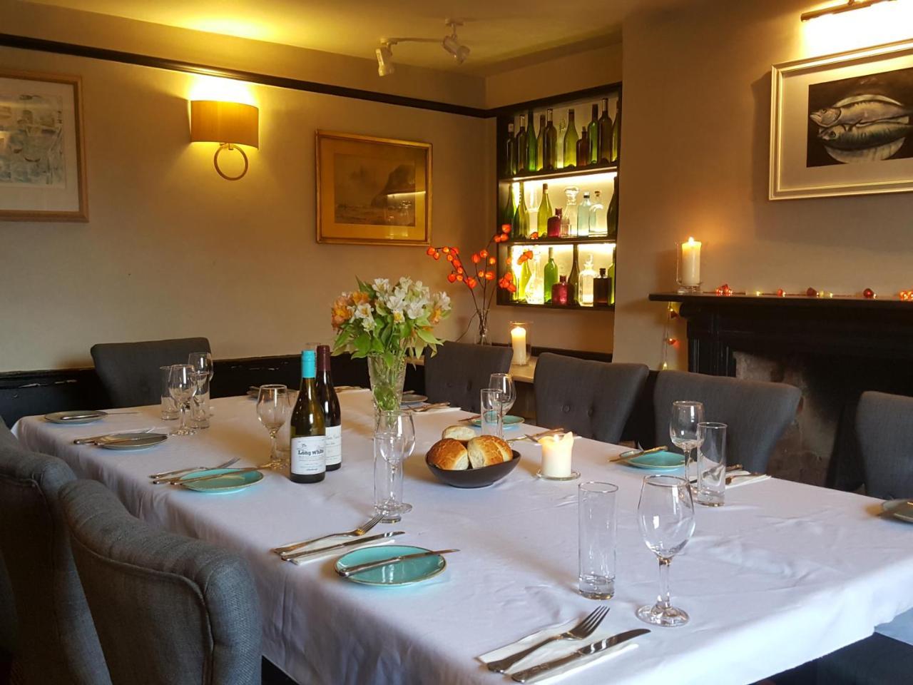 The Lamb Inn Crediton Bagian luar foto